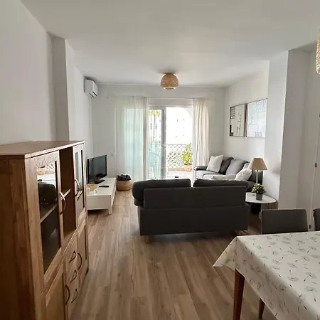 Family Apartment, アパート *